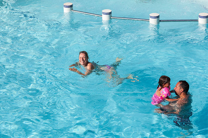 piscine camping languedoc roussillon